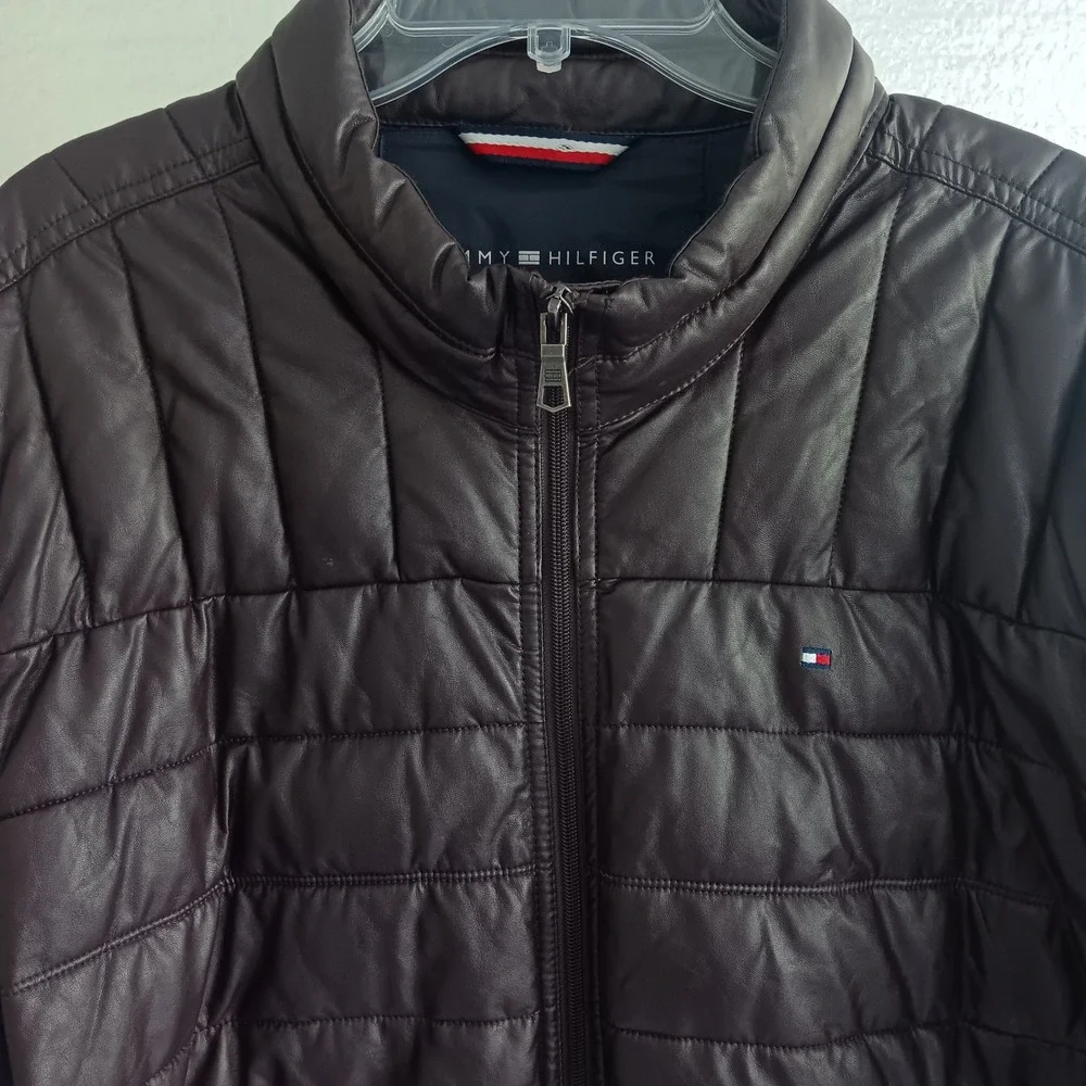 Tommy Hilfiger Puffer Jacket Mens XL Brown EUC Faux Leather Quilted Zip